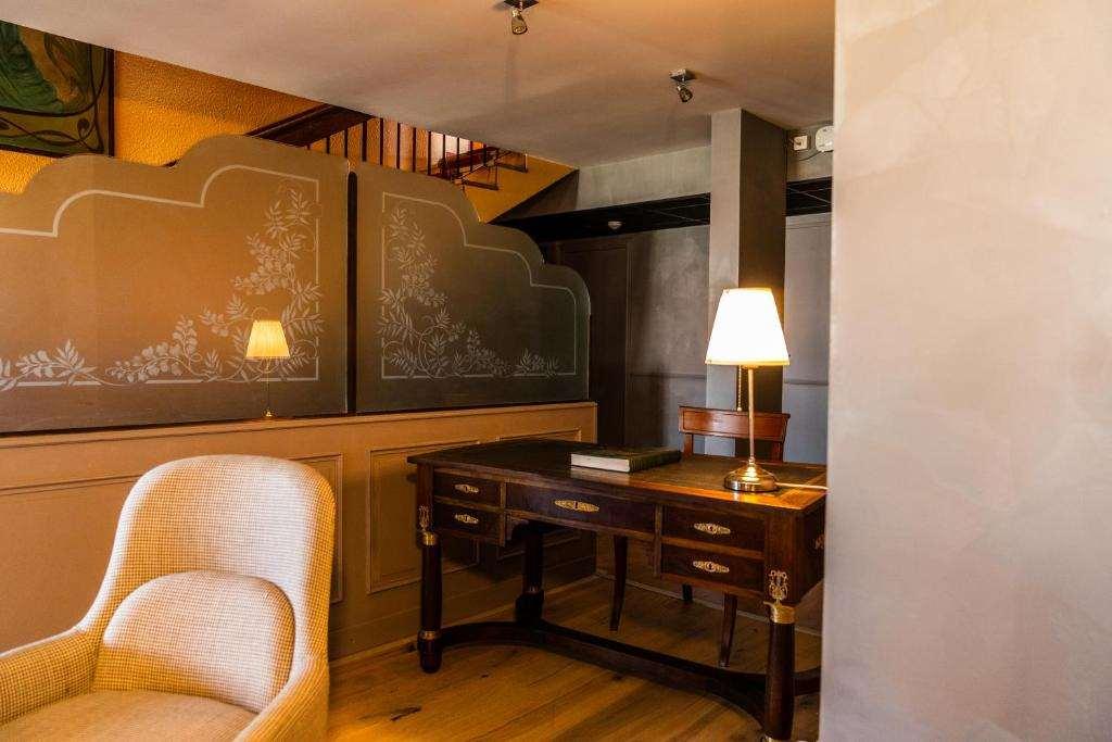 Hotel Newport ヴィルフランシュ・シュル・ソーヌ レストラン 写真